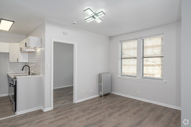 1 dormitorio, 1 baño - 650 pies cuadrados - Sala de estar/Comedor - 7715 S South Shore