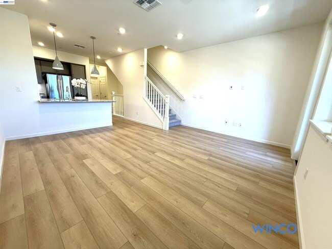 Foto del edificio - 3810 Norbridge Ave