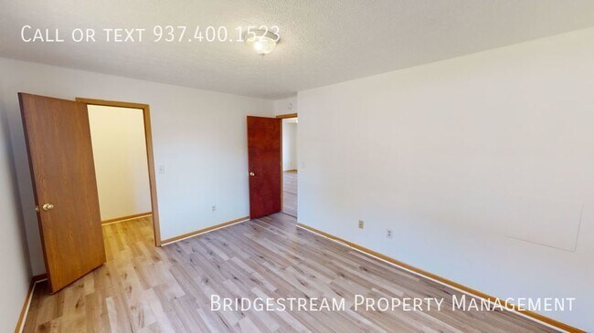 Building Photo - *Available Now!* Ranch Style 2 bedroom, 1 ...