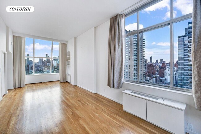 Foto del edificio - 343 E 74th St