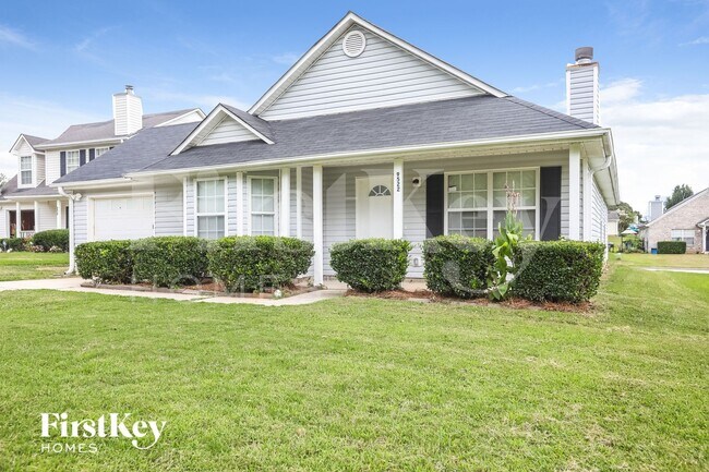 Foto del edificio - 9522 Sleepy Hollow Ln