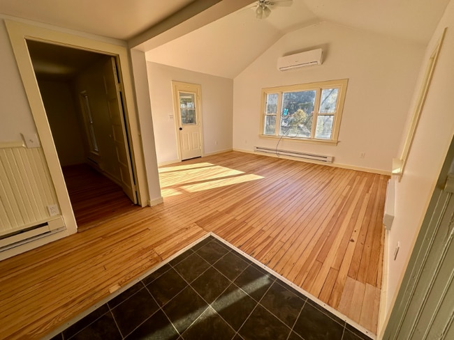 Foto del edificio - 4502 State Rt 17B