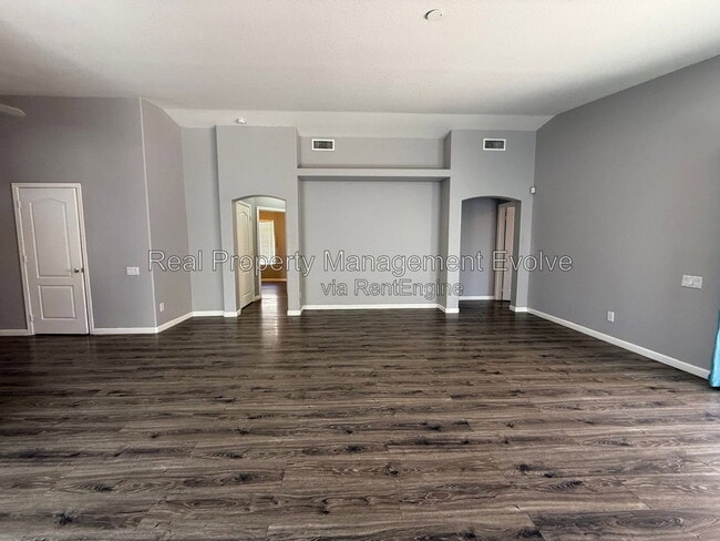 Building Photo - 6246 W Blackhawk Dr