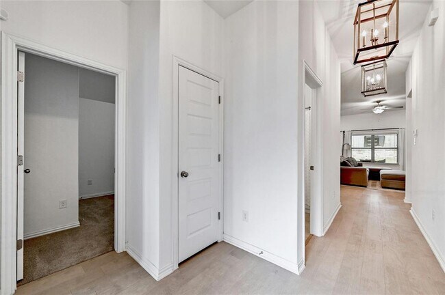 Building Photo - 757 Cherrystone Loop