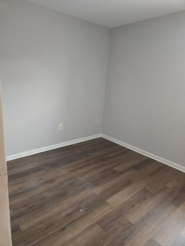 Building Photo - 4206 W Girard Ave