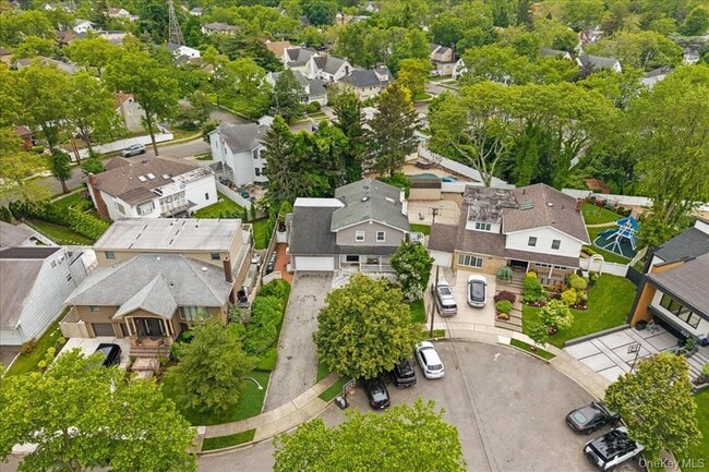 Foto del edificio - 1127 Fordham Ln