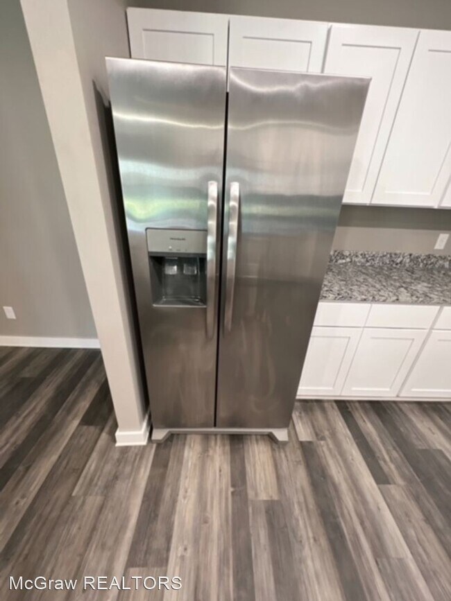 Foto del edificio - 3 br, 2 bath House - 10737 Douglas Circle
