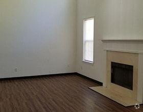 Building Photo - 3000 Havenwood Way