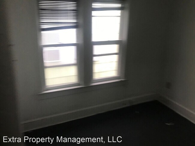 Building Photo - 3 br, 1 bath House - 20 Park lane