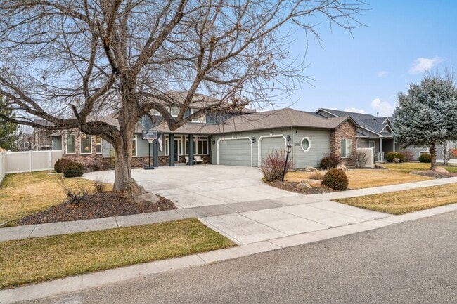 Building Photo - 2012 W Rock Creek Dr