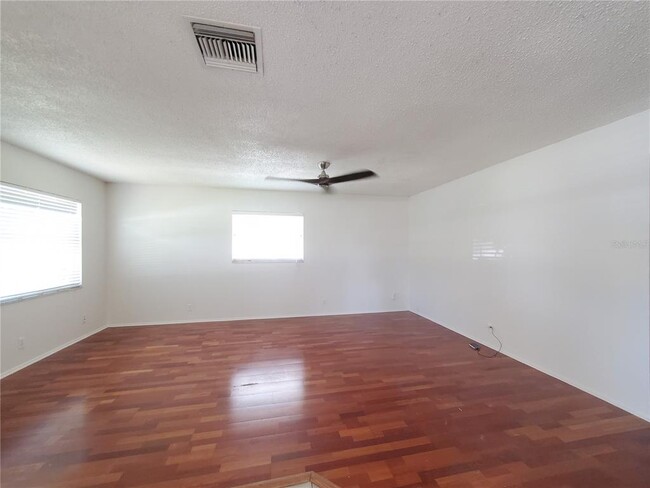 Building Photo - 2907 W Ballast Point Blvd