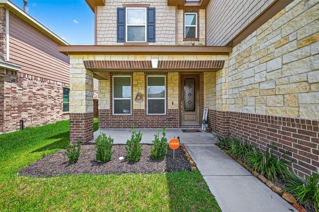 Building Photo - 15510 Birchdale Dr