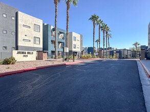 Building Photo - Joshua Hills