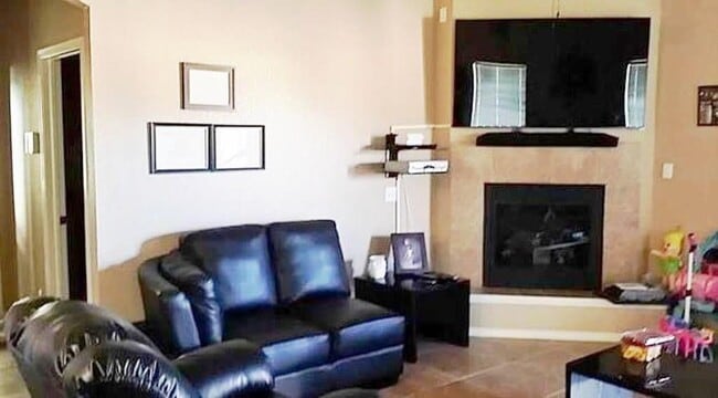 Building Photo - 5914 Speyside Dr