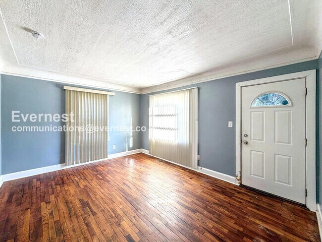 Foto del edificio - 18251 Brady St