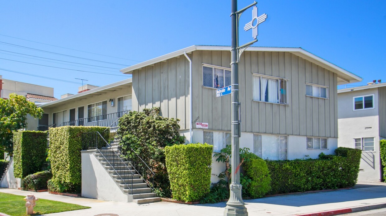 10900 Santa Monica Blvd, prime Westwood! - Room for Rent in Los Angeles ...