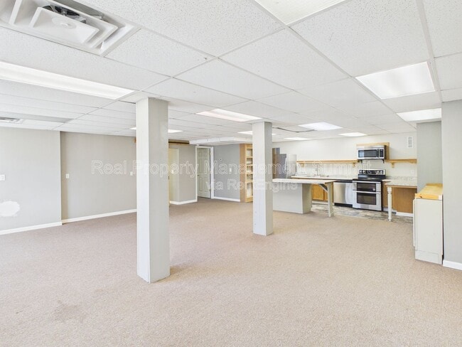 Building Photo - 2501 N Augusta St