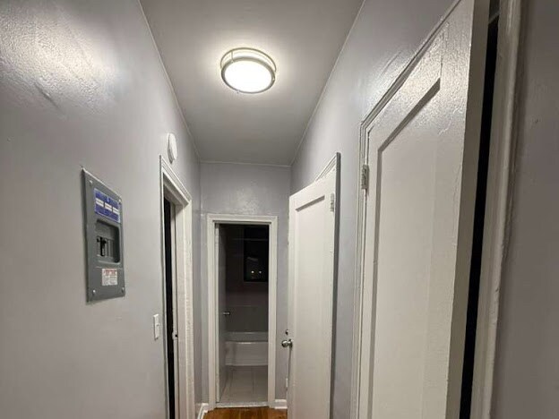 Building Photo - 4 Chestnut St