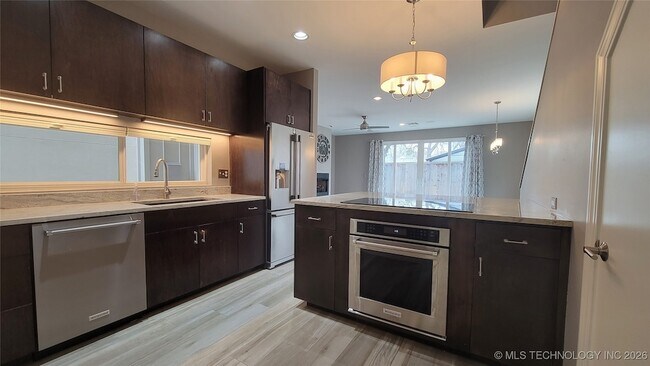 Foto del edificio - 1430 S Quincy Ave