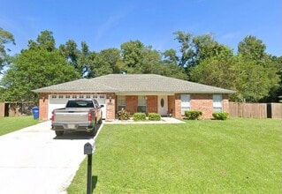 Building Photo - 6202 Fagan Cir