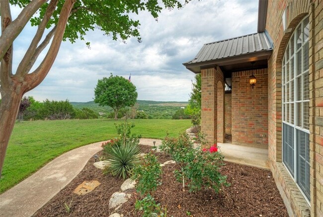 Building Photo - 511 Chaney's Crossing