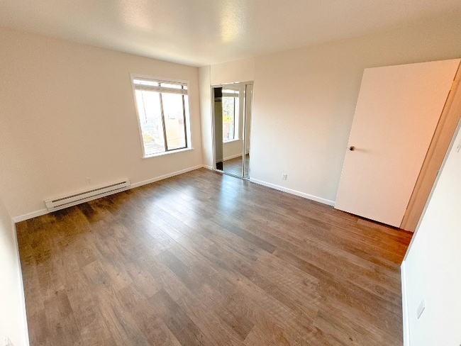 Foto del edificio - 150 Gardenside Dr