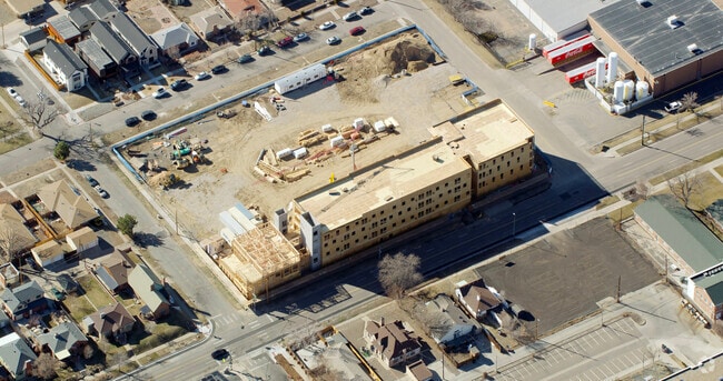 Building Photo - 3701-3749 York St