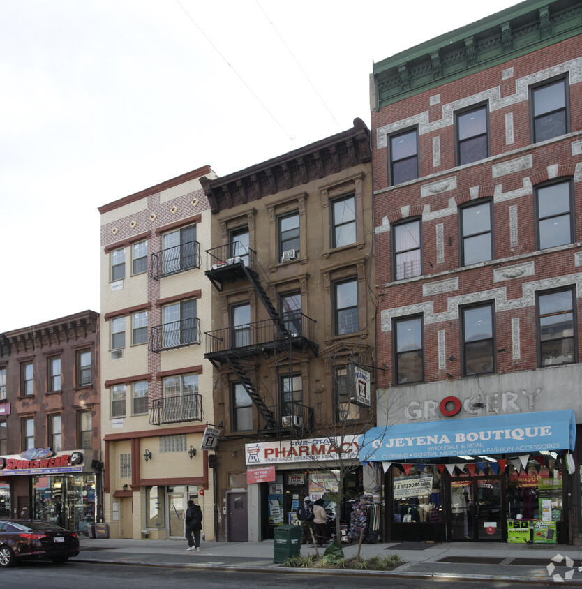 Primary Photo - 1200 Fulton St