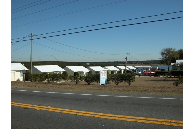 Foto del edificio - Lake Mabel Cottages and RV