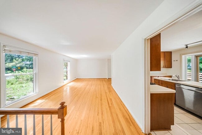 Building Photo - 6715 Tildenwood Ln