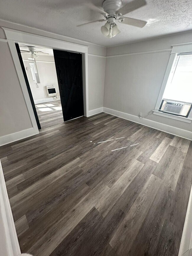 Bedroom - 141 S Wild Olive Ave