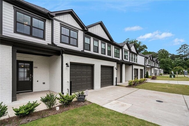 Foto del edificio - 1341 Parc Bench Rd