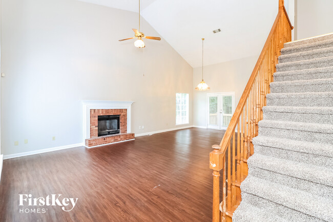 Building Photo - 1742 Hearthstone Way