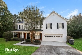 Building Photo - 230 Trelawney Dr