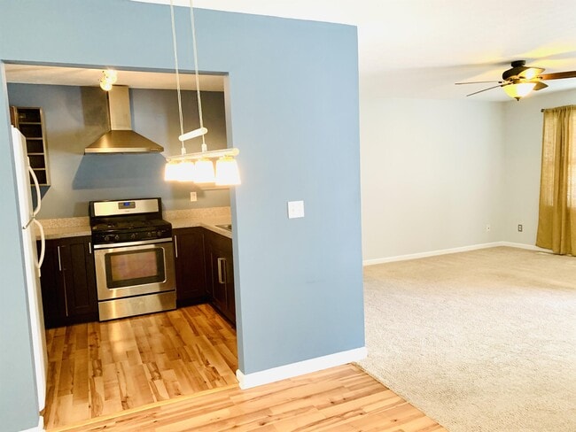 Building Photo - 3985 S Cramer Cir
