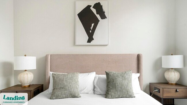 Foto del edificio - 2480-2522-2522 N Milwaukee Ave