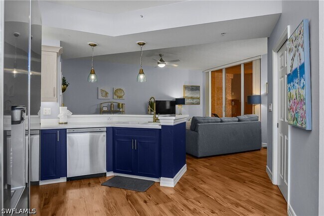 Building Photo - 451 Bayfront Pl