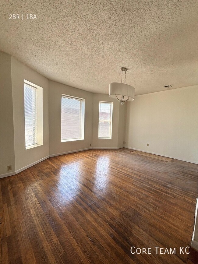 Foto del edificio - 404 W 17 St
