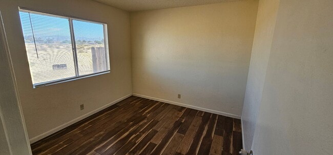 Building Photo - PLACE-1332 N El Prado St