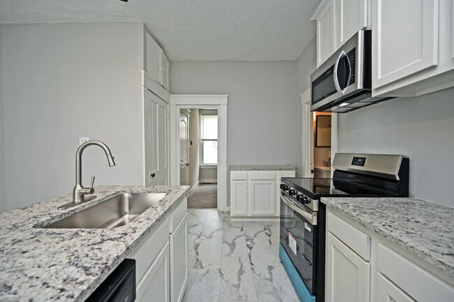 Foto del edificio - 6116 Conover St