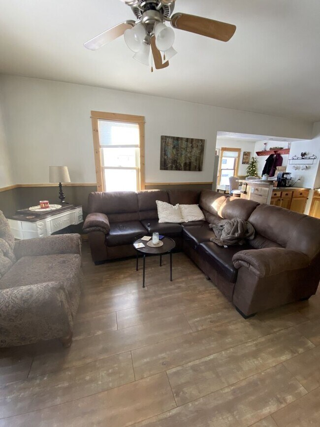 Foto del edificio - Cute 1 Bed, 1 Bath home in Crosby - Includ...