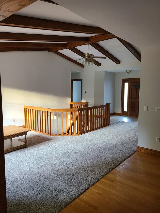 10430 1st Timberlane Dr, Northfield, MN 55057 House Rental in