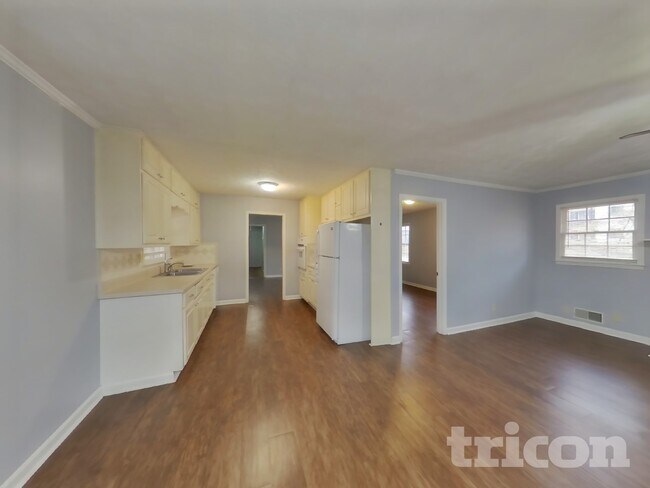 Foto del edificio - 4076 Parkway Cir NW