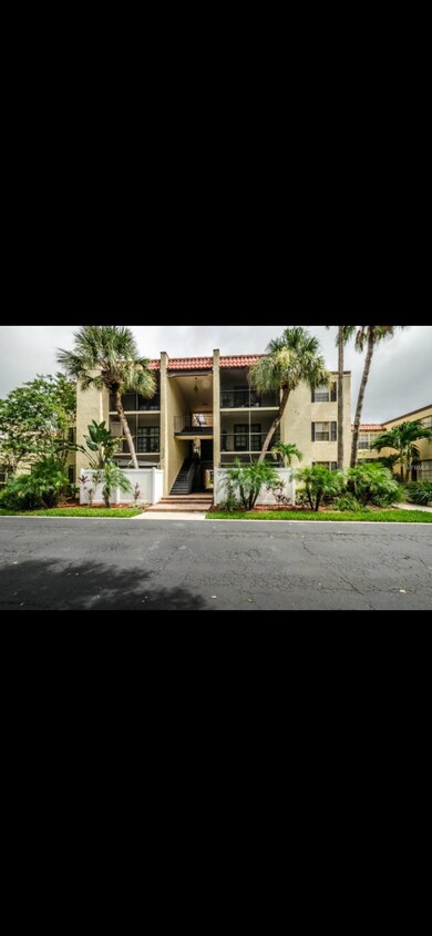 Foto principal - 5305 San Sebastian Ct