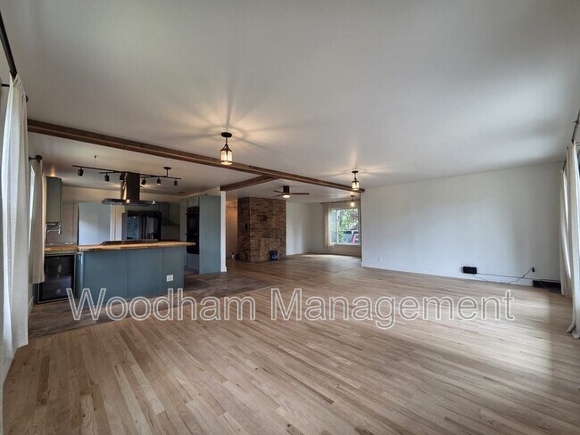 Foto del edificio - 431 N 4th Ave