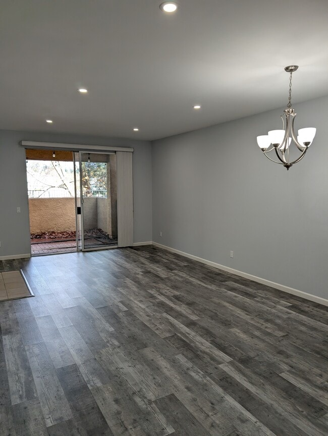 Building Photo - 24003 Arroyo Park Dr