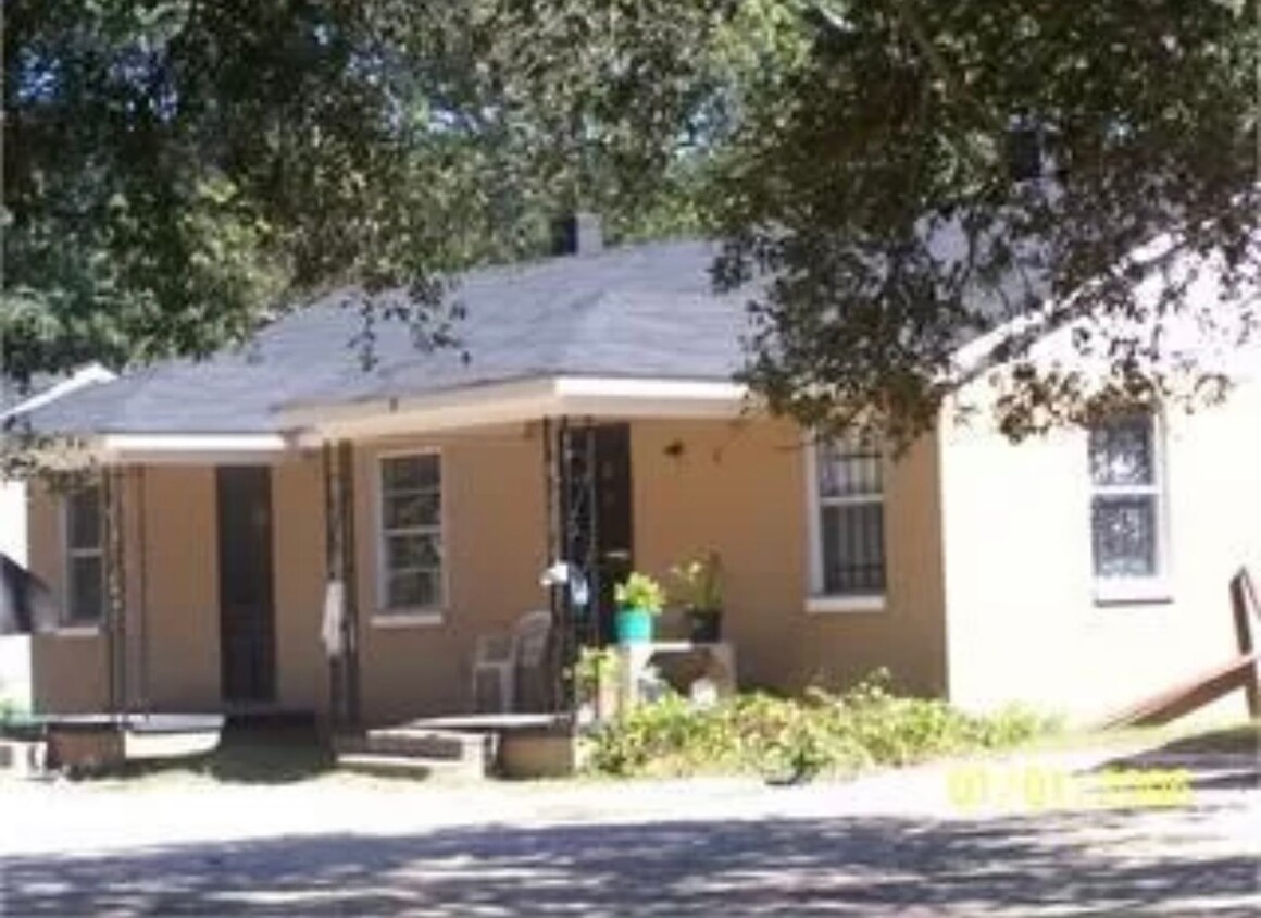 Primary Photo - 1500 S Jackson Street
