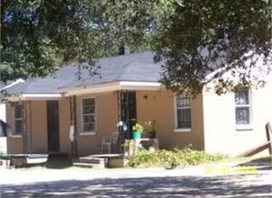 Building Photo - 1500-A S Jackson St