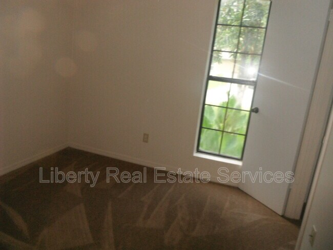 Foto del edificio - 707 Thornwood Way