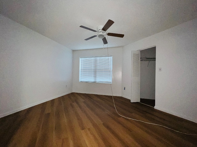 Photo - 3700 Southpointe Dr Apartment